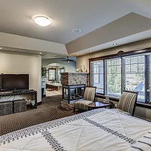 Westmount River Guest house Calgary