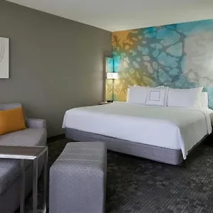 3* Hotel Courtyard By Marriott Airport
