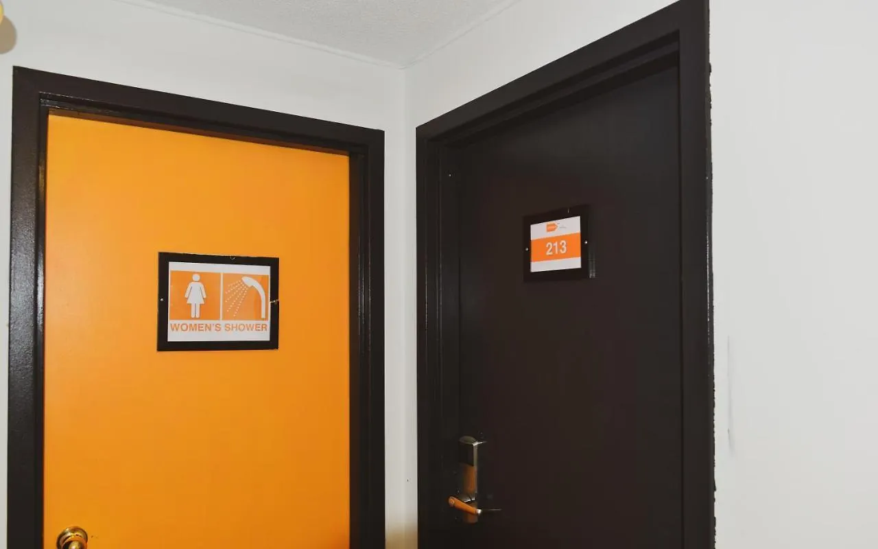 Kensington College Backpackers Hostel Toronto